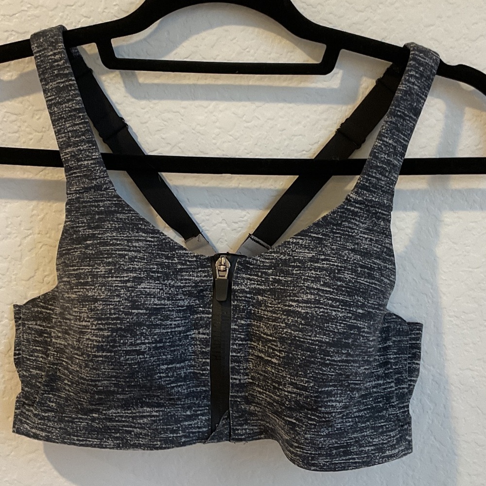 Victoria Secret Knockout Ultra Max Sport Bra Grey Marl • 32C